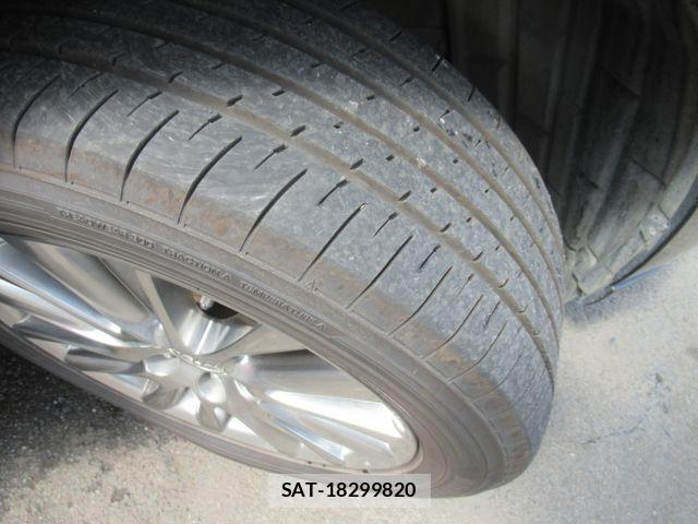 Toyota HARRIER 2017-11 8438184-25