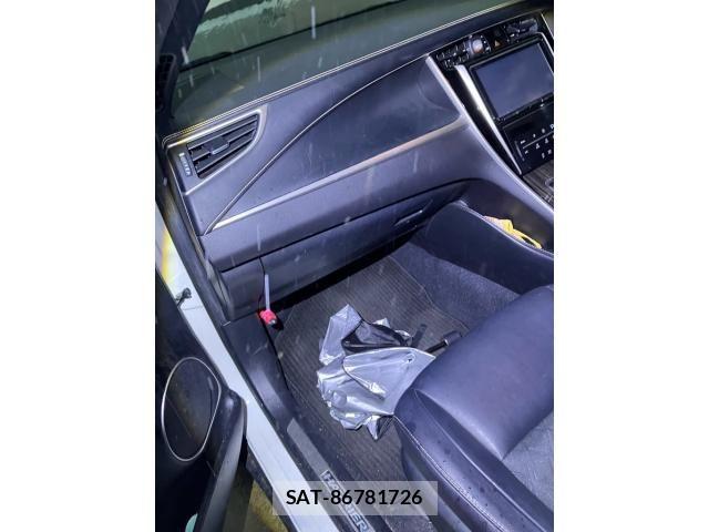 Toyota HARRIER 2014-09 8438185-21