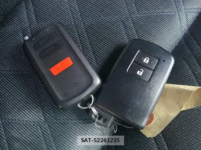 Toyota HARRIER 2014-01 8457586-28