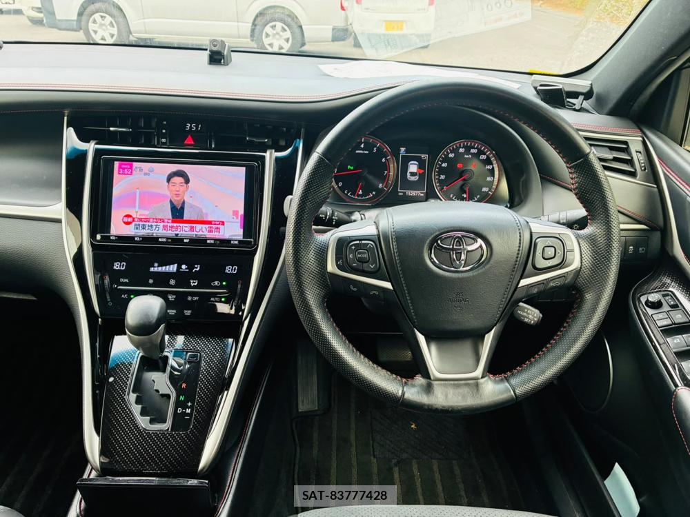 Toyota HARRIER 2019-06 8262098-13