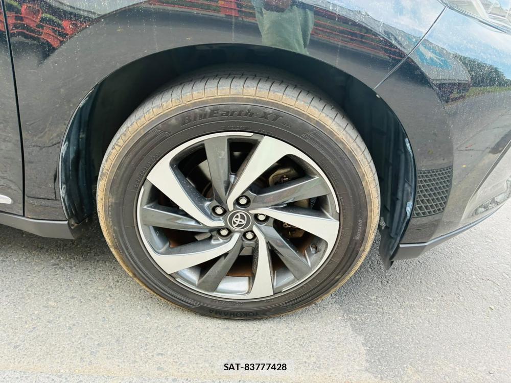 Toyota HARRIER 2019-06 8262098-29