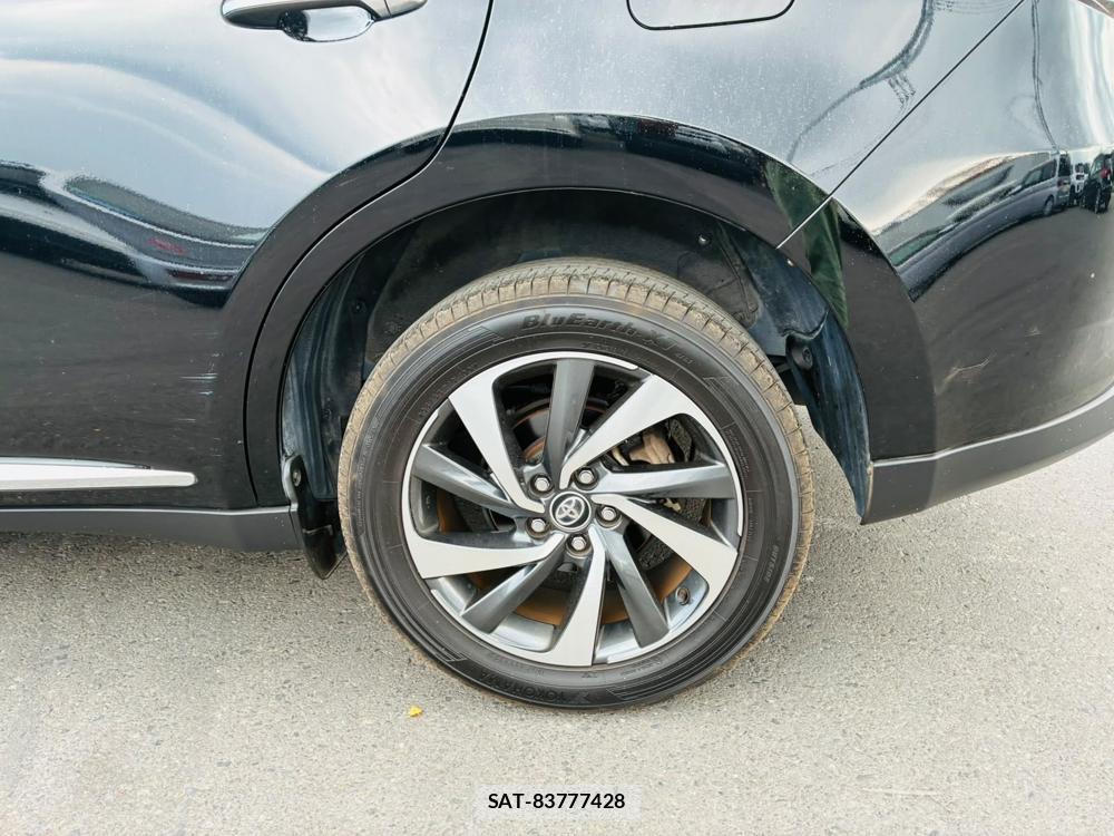 Toyota HARRIER 2019-06 8262098-31