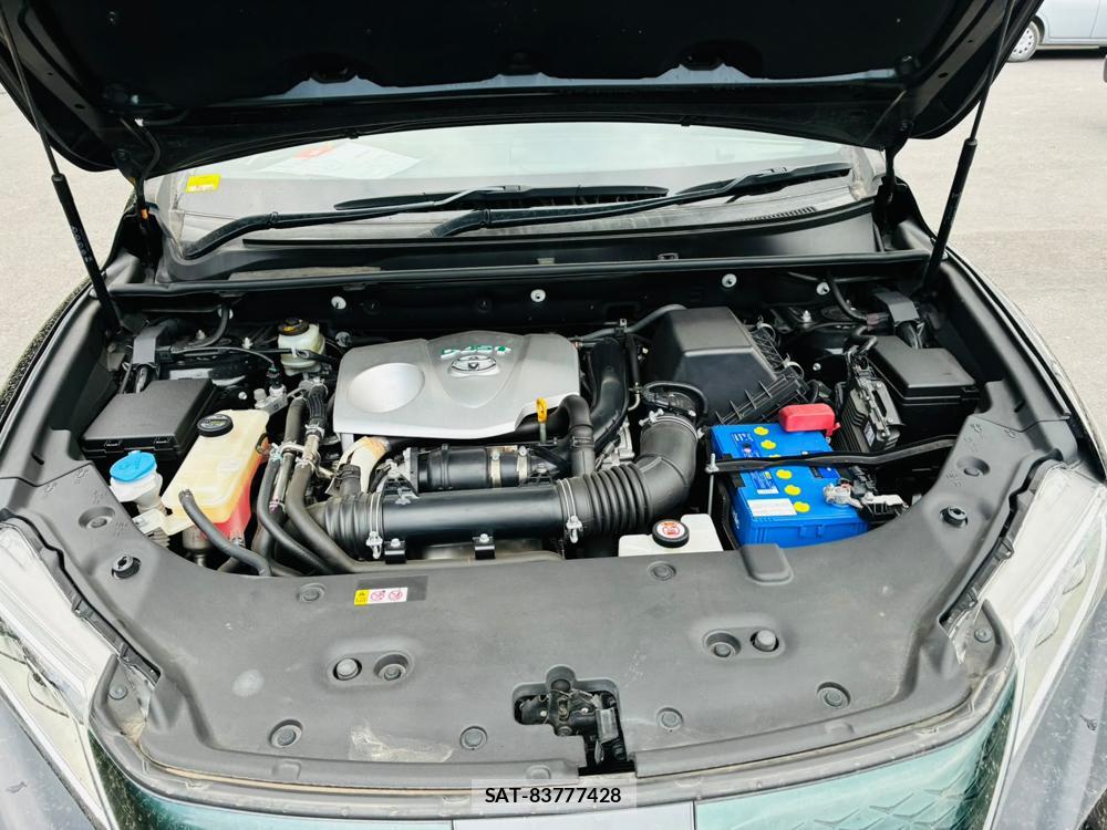 Toyota HARRIER 2019-06 8262098-39