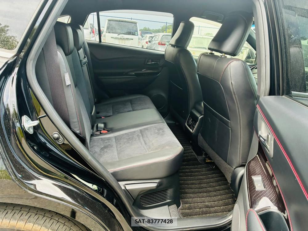 Toyota HARRIER 2019-06 8262098-8