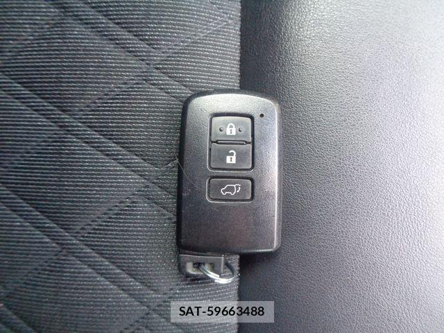 Toyota HARRIER 2015-11 8525083-29