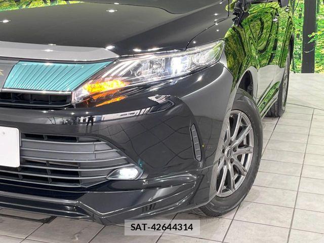 Toyota HARRIER 2018-03 8525082-12