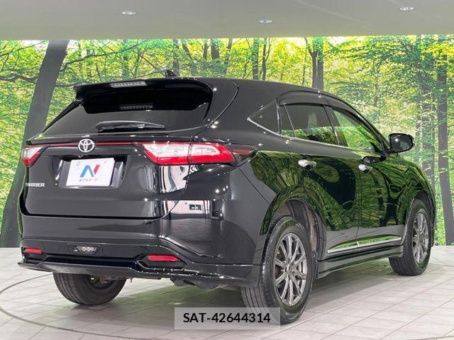 Toyota HARRIER 2018-03 8525082-17