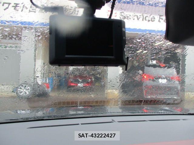 Toyota HARRIER 2015-07 8562065-12