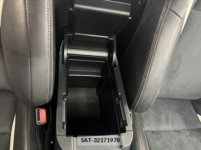 Toyota HARRIER 2016-01 8562067-22