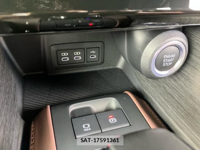 Toyota HARRIER 2024-04 8562066-19