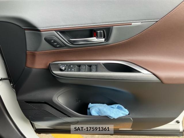 Toyota HARRIER 2024-04 8562066-24