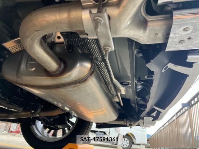 Toyota HARRIER 2024-04 8562066-6