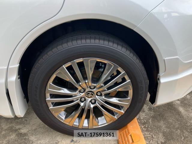 Toyota HARRIER 2024-04 8562066-7
