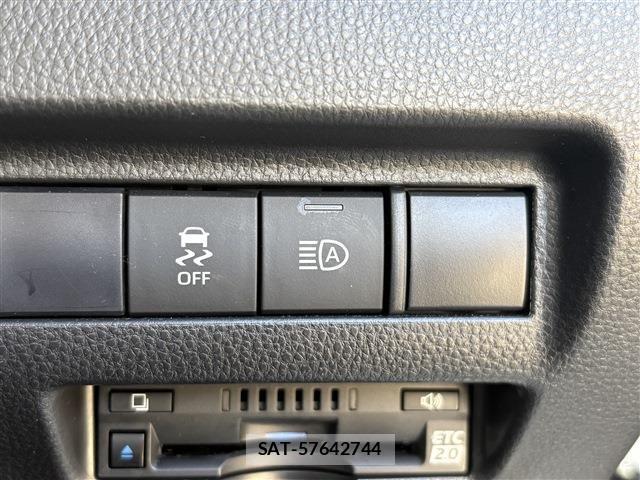 Toyota HARRIER 2021-07 8626970-27
