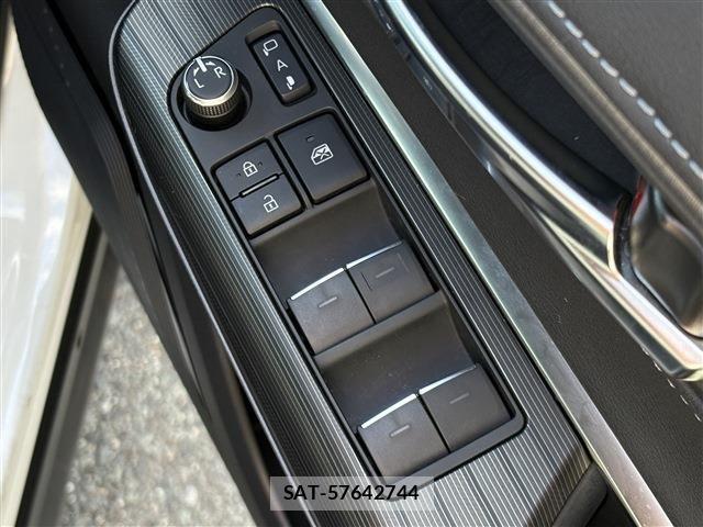 Toyota HARRIER 2021-07 8626970-29