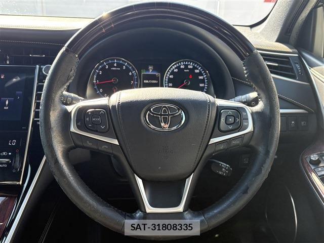 Toyota HARRIER 2014-11 8626973-17
