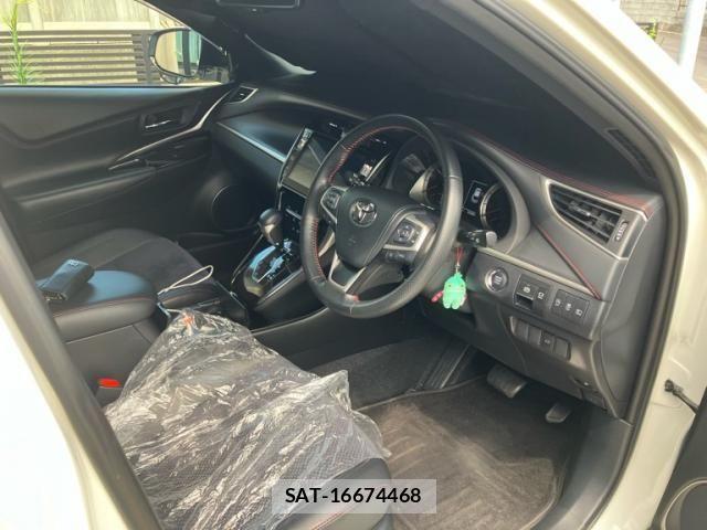 Toyota HARRIER 2018-10 8659325-14