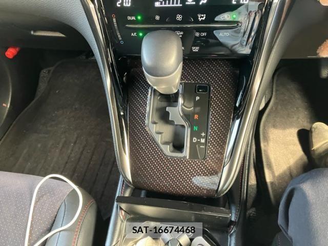 Toyota HARRIER 2018-10 8659325-23