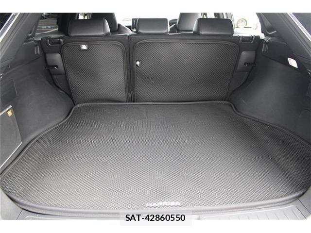 Toyota HARRIER 2020-10 8666215-26