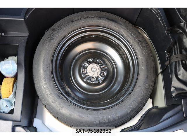 Toyota HARRIER 2017-10 8659326-14