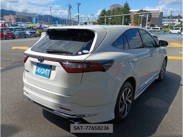 Toyota HARRIER 2017-10 8780453-1