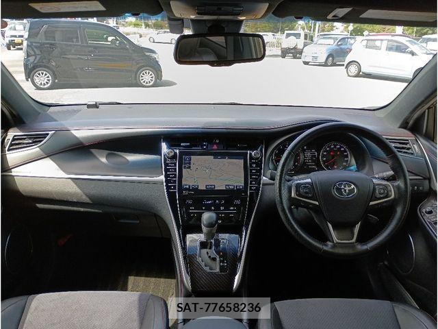 Toyota HARRIER 2017-10 8780453-2
