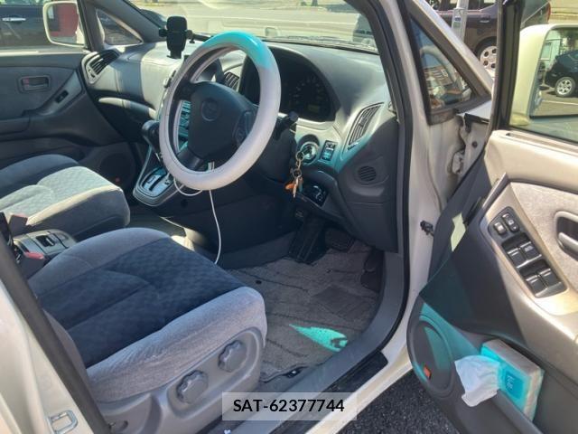 Toyota HARRIER 2000-07 8780456-12