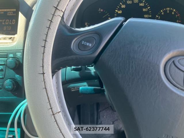 Toyota HARRIER 2000-07 8780456-17