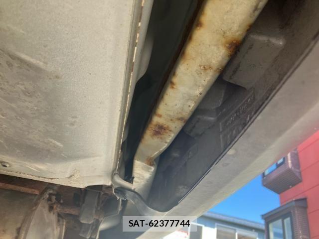 Toyota HARRIER 2000-07 8780456-23
