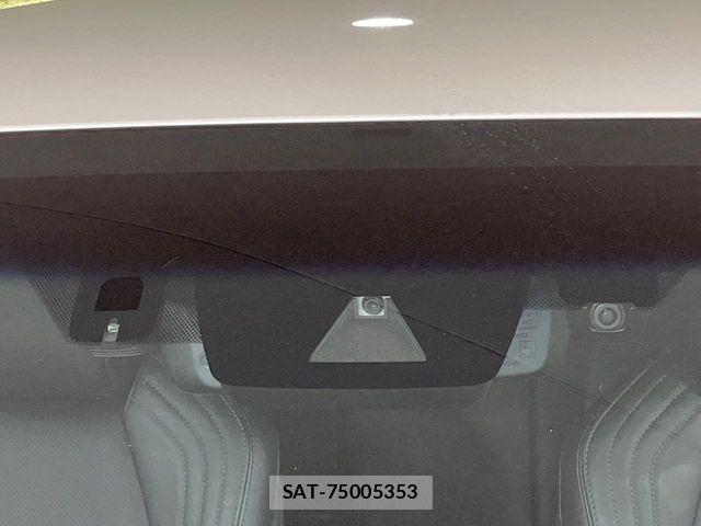 Toyota HARRIER 2022-08 8796101-6