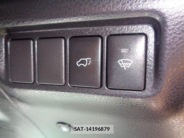 Toyota HARRIER 2017-07 8796103-21