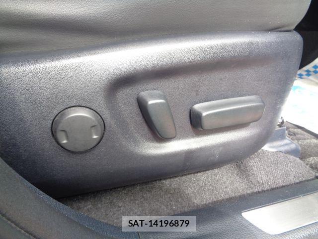 Toyota HARRIER 2017-07 8796103-22