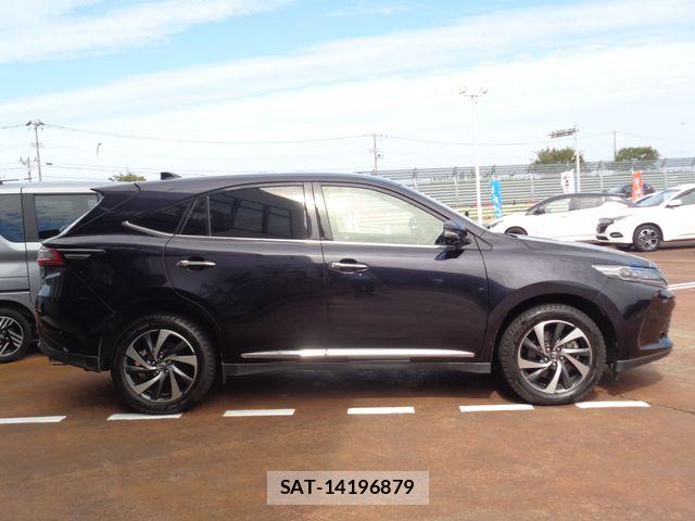 Toyota HARRIER 2017-07 8796103-4