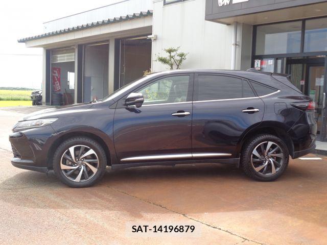 Toyota HARRIER 2017-07 8796103-5
