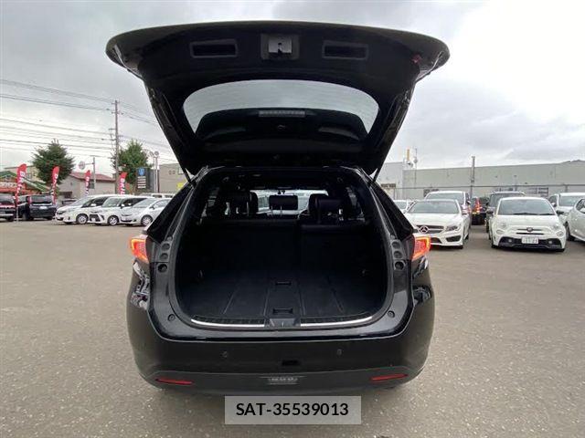 Toyota HARRIER 2016-06 8796104-19