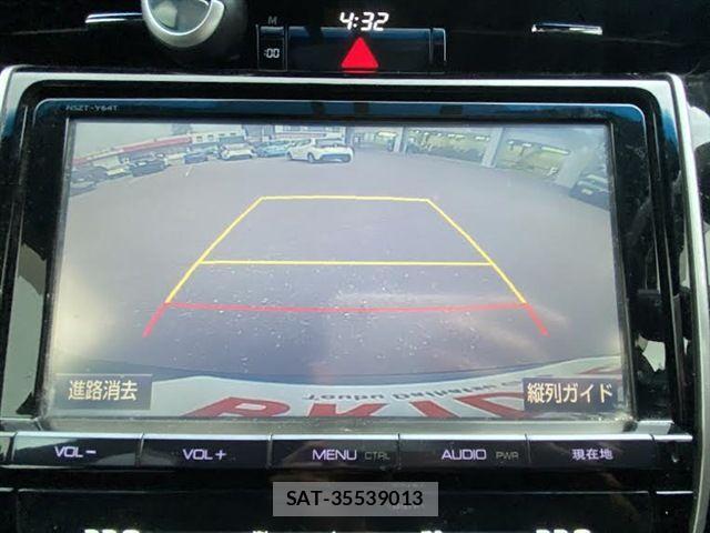 Toyota HARRIER 2016-06 8796104-28