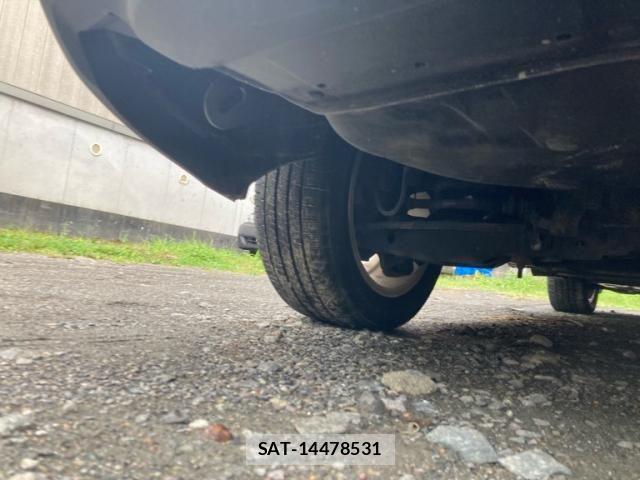 Toyota HARRIER 2017-11 8796105-8