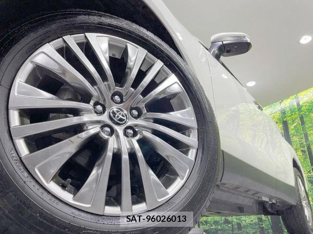 Toyota HARRIER 2021-11 8849213-13