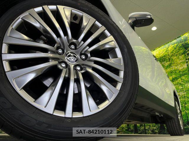 Toyota HARRIER 2024-01 8849212-12