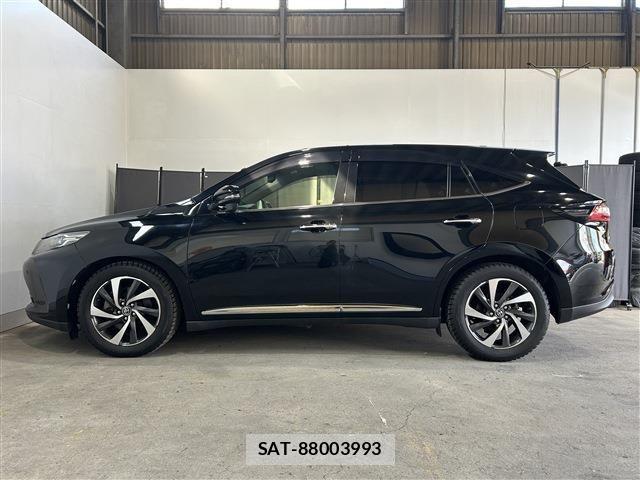 Toyota HARRIER 2017-07 8871103-10