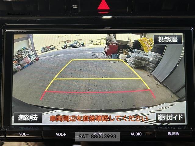 Toyota HARRIER 2017-07 8871103-27
