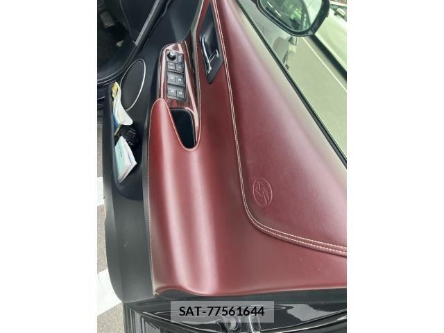 Toyota HARRIER 2014-07 8883673-14
