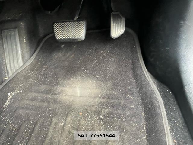 Toyota HARRIER 2014-07 8883673-15