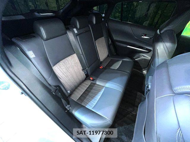 Toyota HARRIER 2021-03 8883672-9