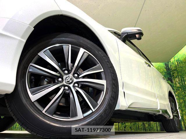 Toyota HARRIER 2021-03 8883672-13