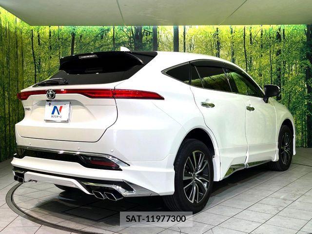 Toyota HARRIER 2021-03 8883672-17