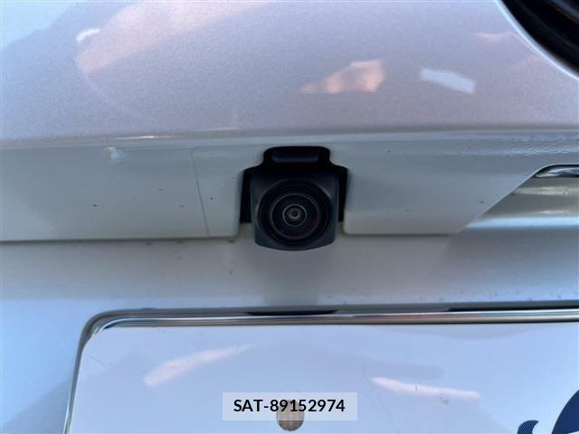 Toyota HARRIER HYBRID 2023-06 807481-15