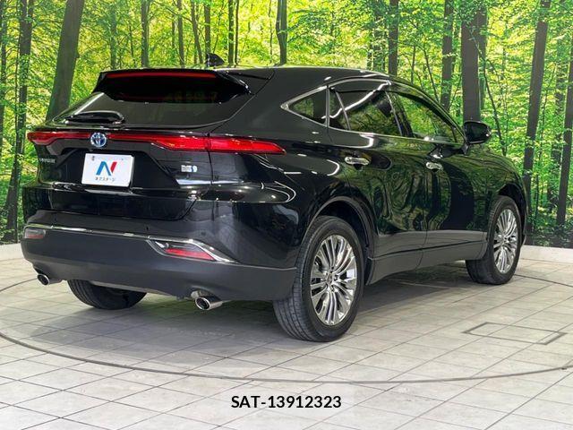 Toyota HARRIER HYBRID 2022-08 1040374-16