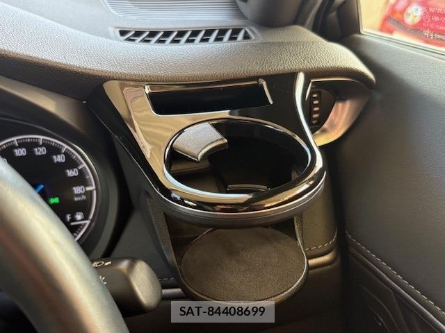 Toyota HARRIER HYBRID 2021-04 1212409-18