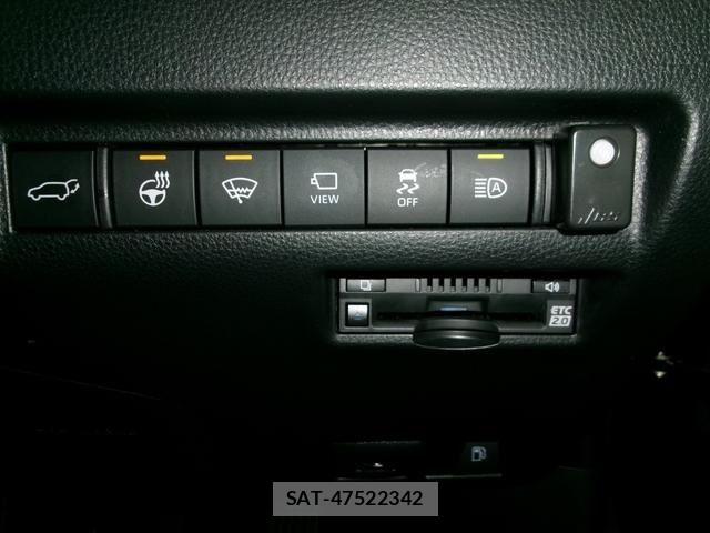 Toyota HARRIER HYBRID 2021-12 1257096-24